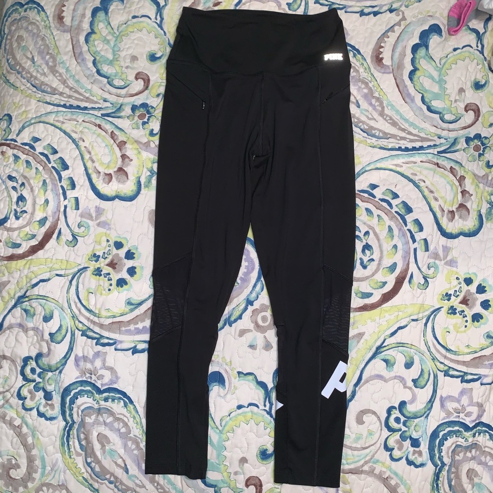 Black 7/8 length leggings